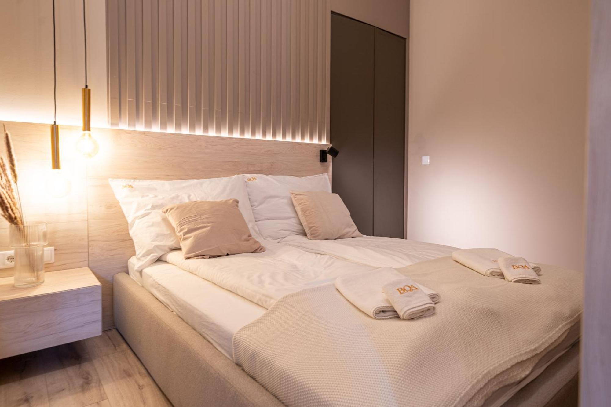 Karoly Boutique Suites, Best Location By Bqa Budapest Kültér fotó