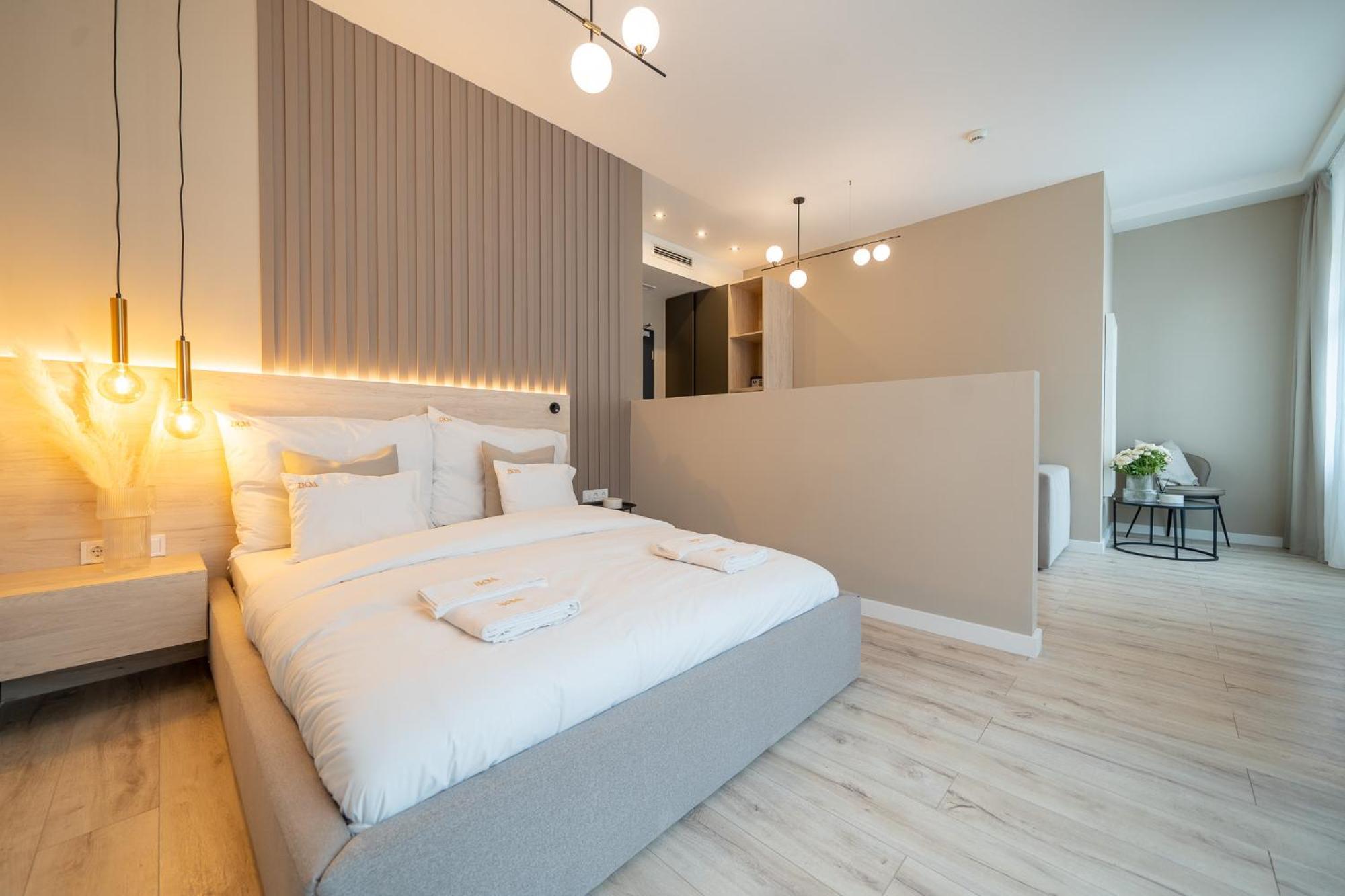 Karoly Boutique Suites, Best Location By Bqa Budapest Kültér fotó